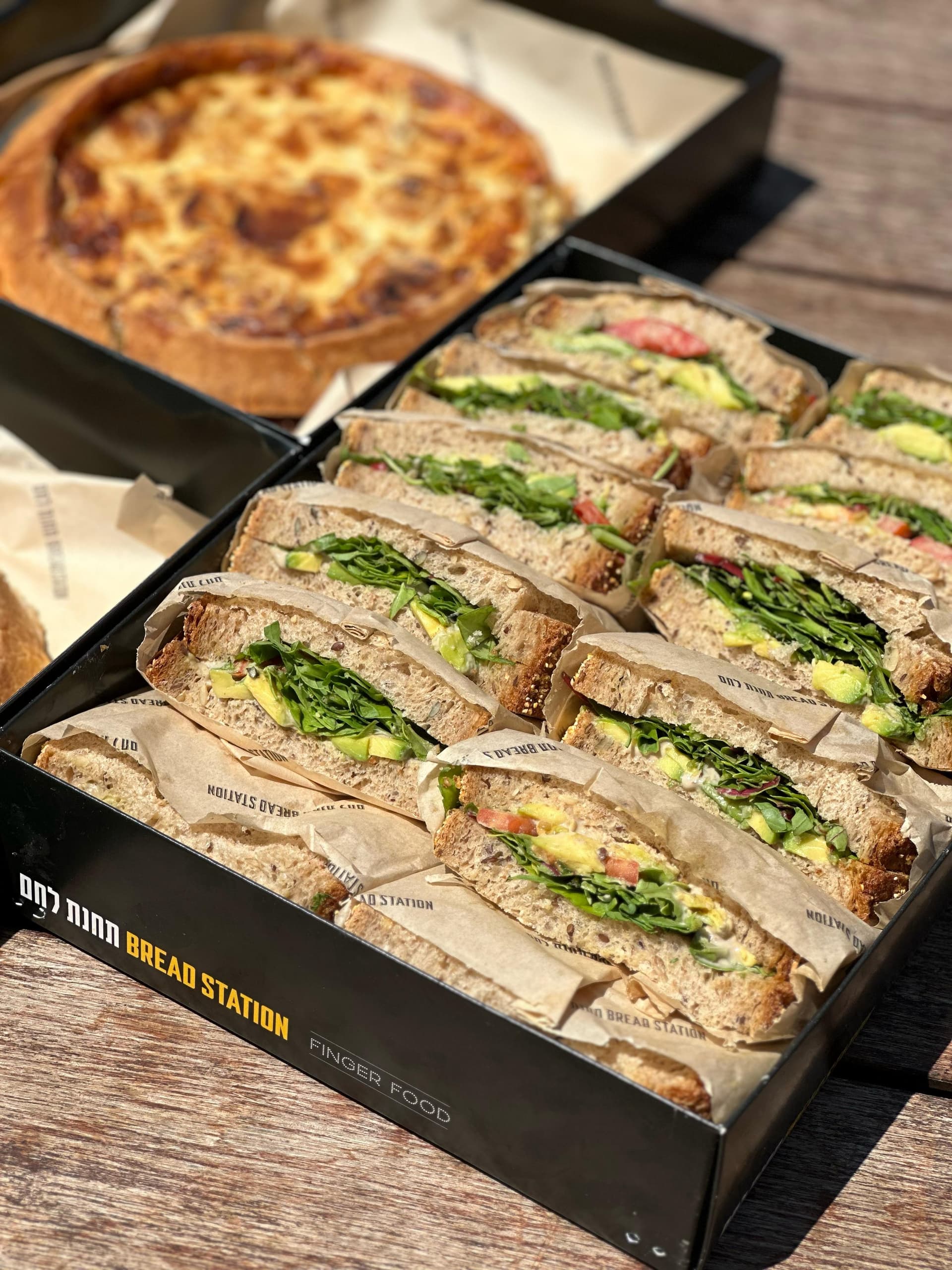 כריכונים בלחם כוסמין פרוס