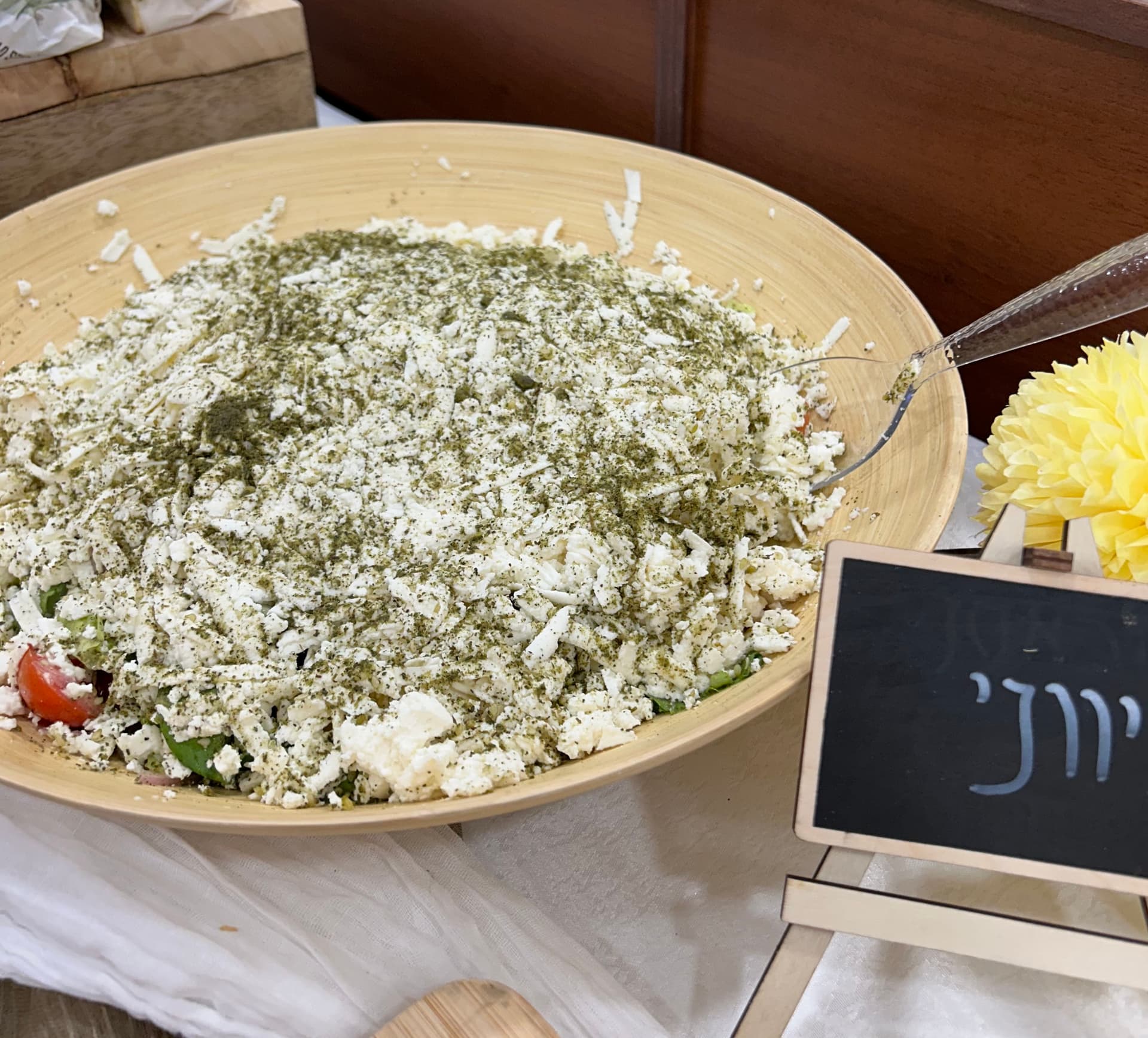 סלטים גדולים