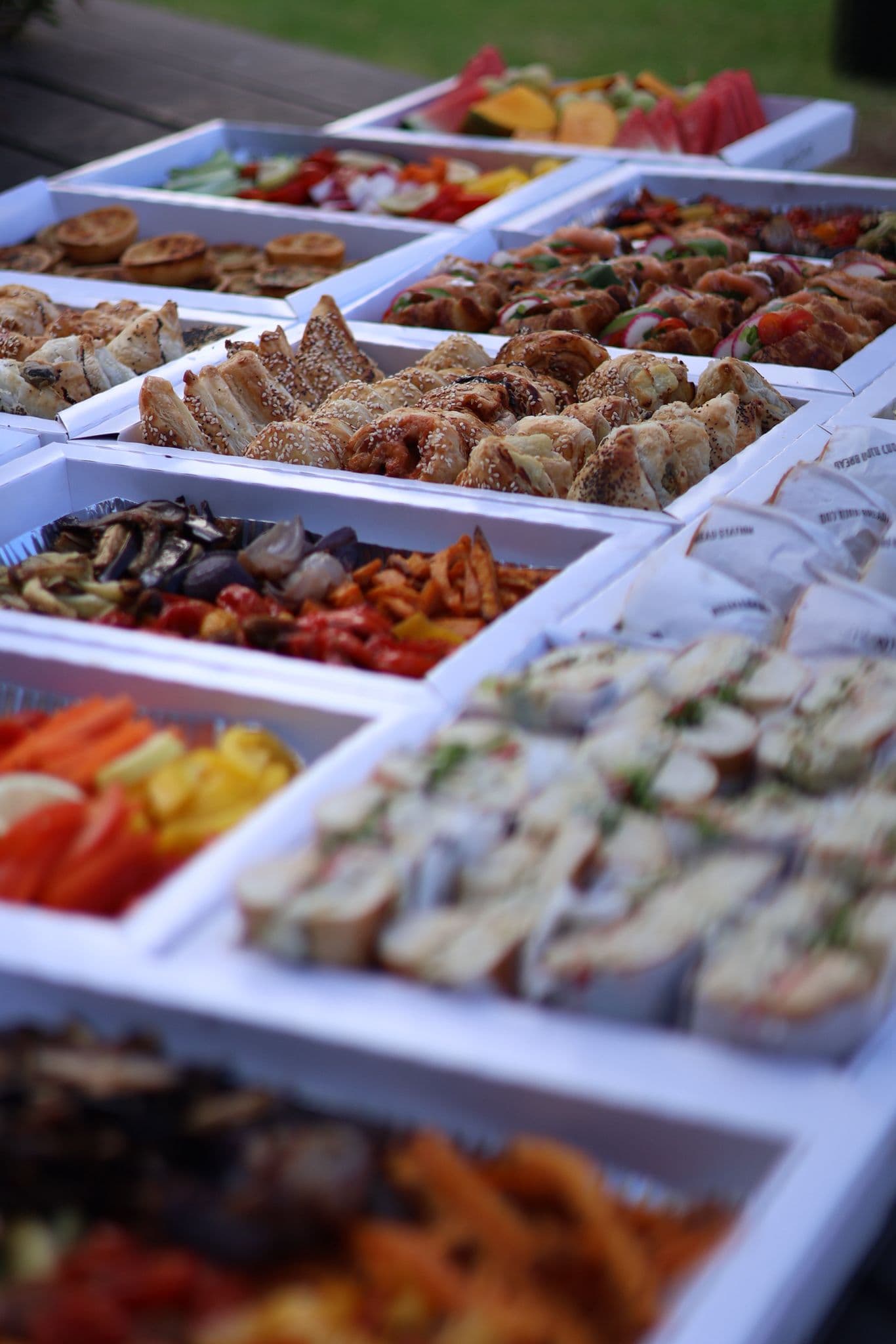 חבילת מגשי פרמיום